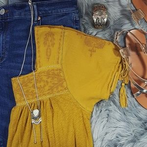 ✨Lucky Brand// Mustard Yellow Tassle Top